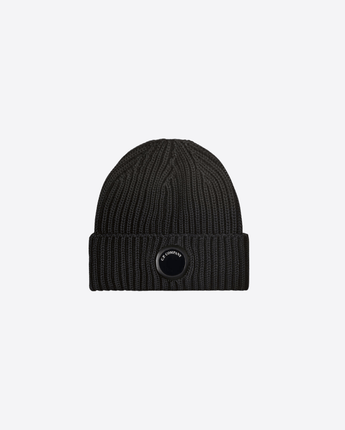 C.P. COMPANY CAPPELLO BLACK / UNI CAPPELLO BEANIE IN LANA MERINO EXTRAFINE