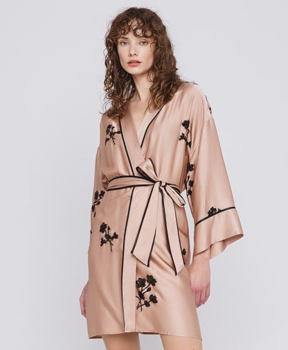 ACCESS | ABITO KIMONO CON RICAMI FLOREALI