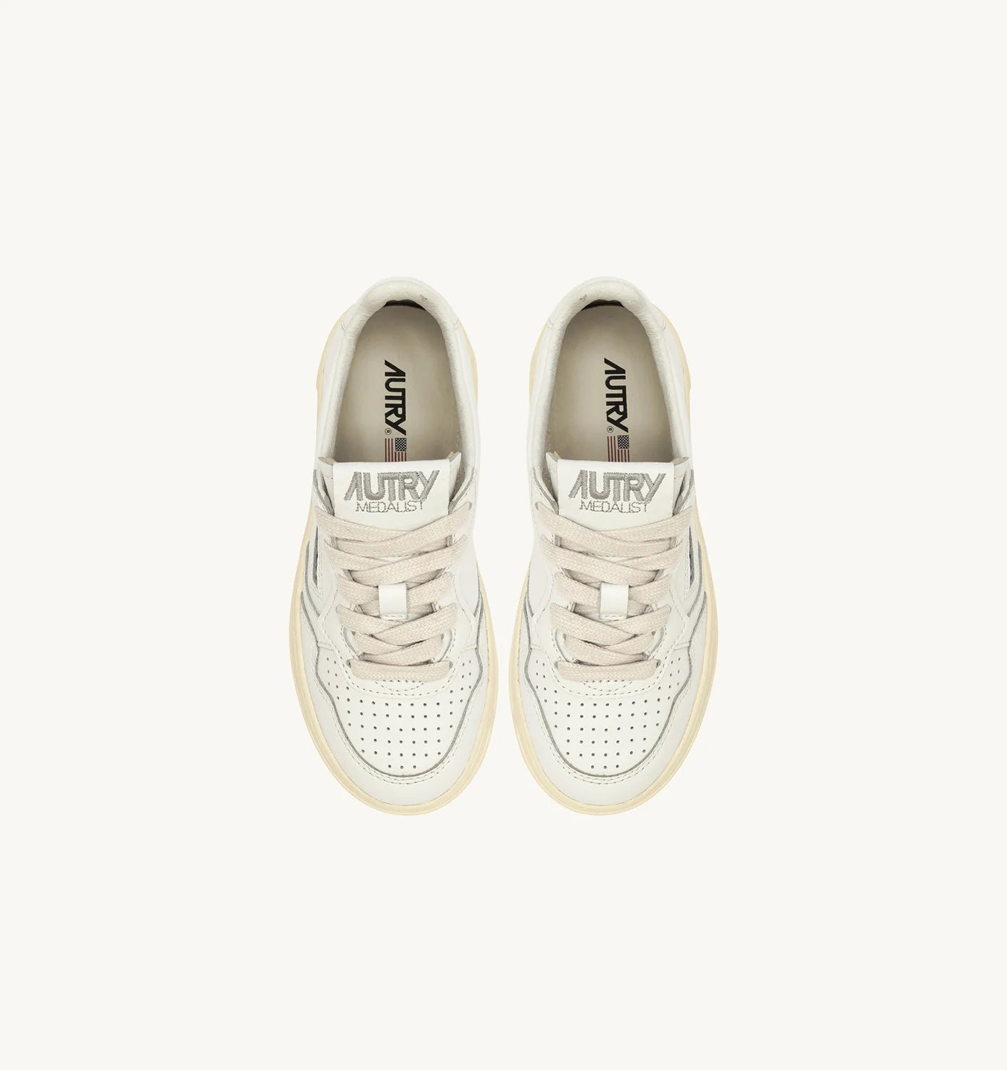 AUTRY | SNEAKERS MEDALIST LOW IN PELLE BIANCA