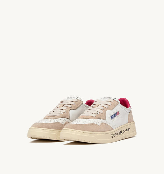 AUTRY | SNEAKERS MEDALIST LOW IN SUEDE E PELLE BIANCA E FUCSIA