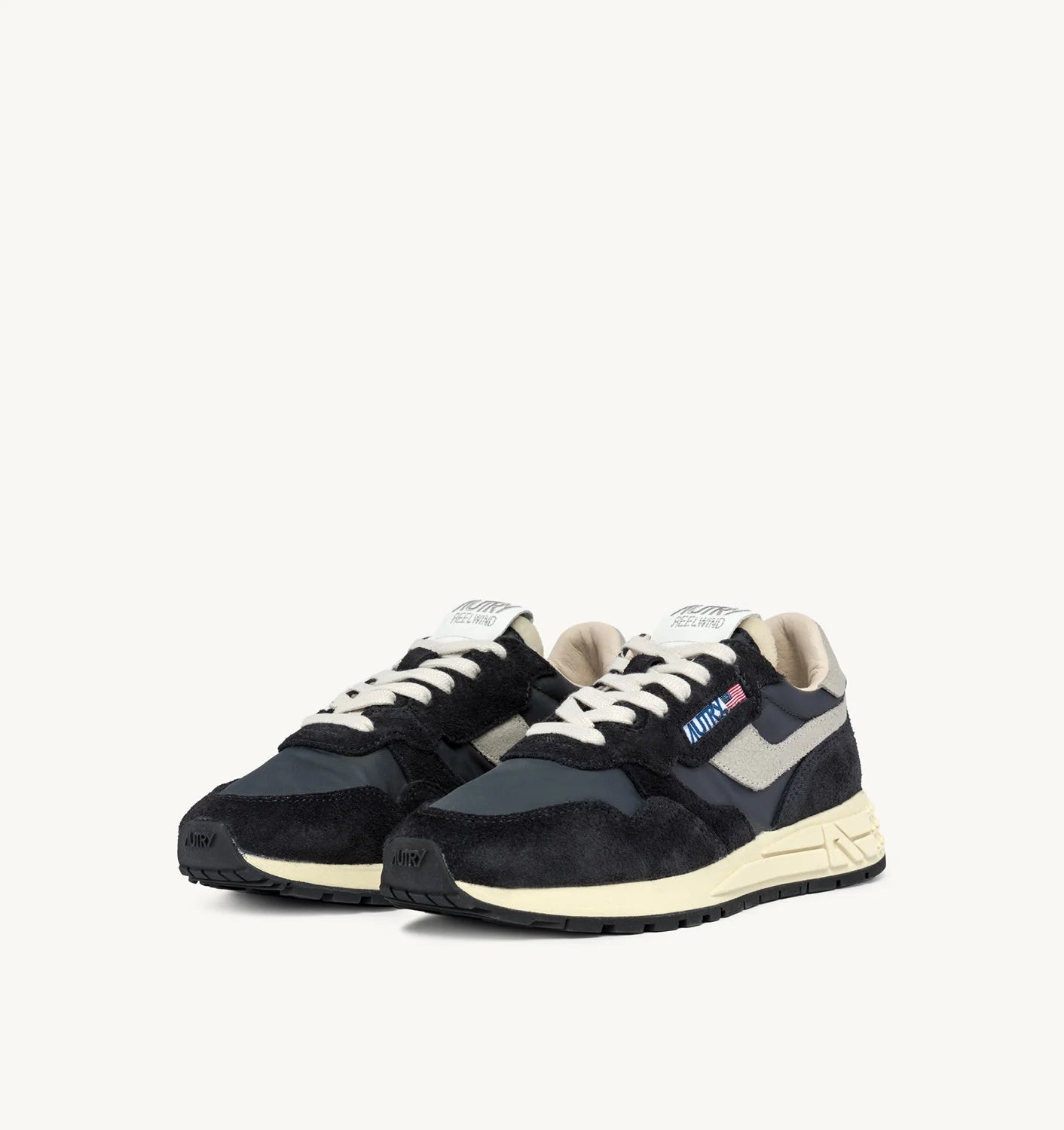 AUTRY | SNEAKERS REELWIND LOW IN NYLON E SUEDE NERA