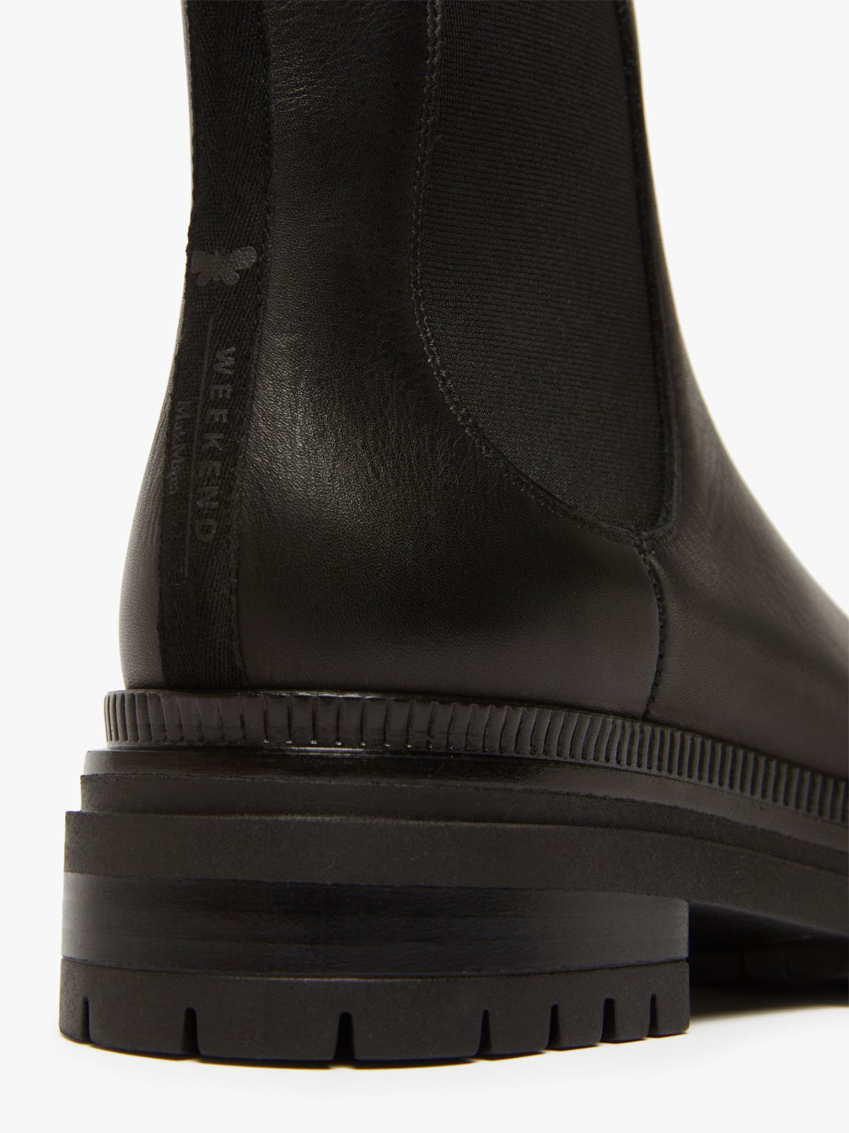 WEEKEND MAX MARA | ANKLE BOOT IN PELLE SEMILUCIDA