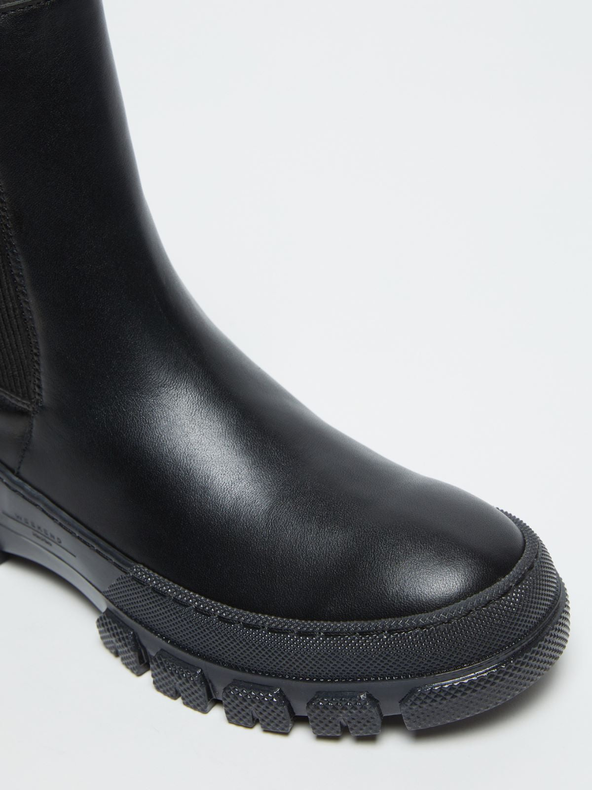 WEEKEND MAX MARA | CHELSEA BOOT IN PELLE