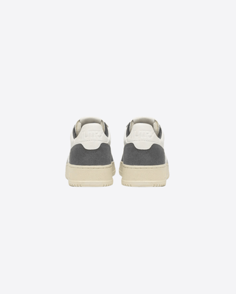AUTRY Abbigliamento e accessori SNEAKERS MEDALIST LOW IN PELLE BIANCA E SUEDE