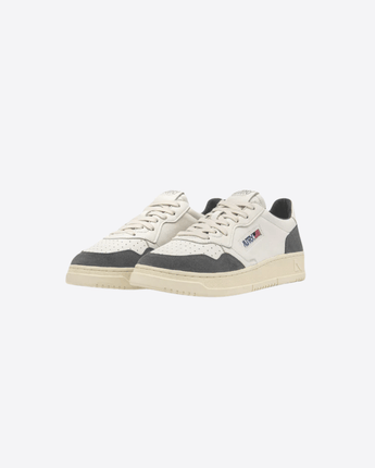 AUTRY Abbigliamento e accessori SNEAKERS MEDALIST LOW IN PELLE BIANCA E SUEDE