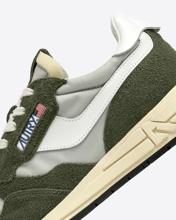 AUTRY Abbigliamento e accessori SNEAKERS REELWIND LOW IN SUEDE E NYLON VERDE E BIANCO