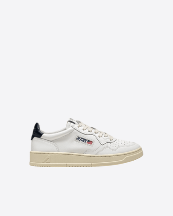 AUTRY SCARPE SNEAKERS MEDALIST LOW IN PELLE BIANCA E SPACE