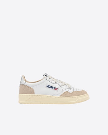 AUTRY SCARPE SNEAKERS MEDALIST LOW IN PELLE E SUEDE BIANCA E ARGENTO