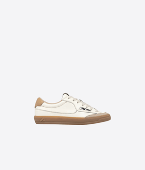 AUTRY SCARPE SNEAKERS WINDSCAPE LOW IN PELLE MARSHMALLOW E TAN
