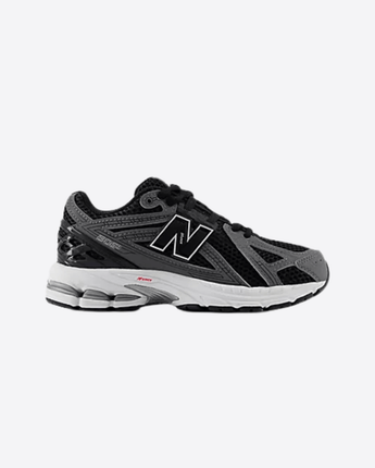 New Balance SCARPE NERO / 10.5/28 1906